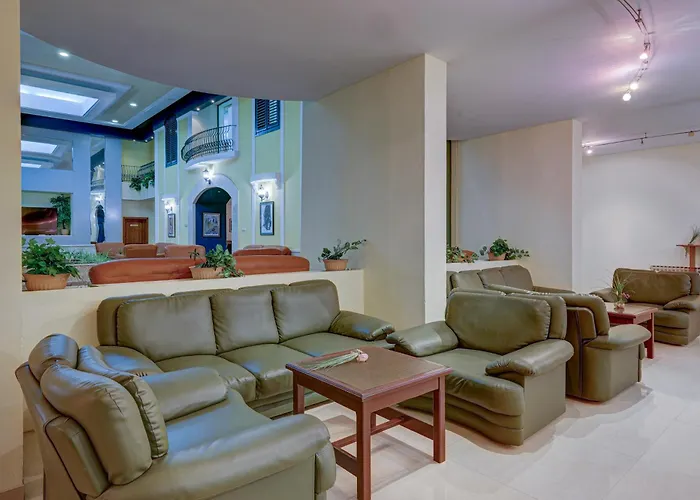 Отель Shipka 4*