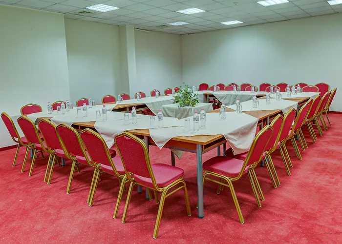 Отель Shipka 4*