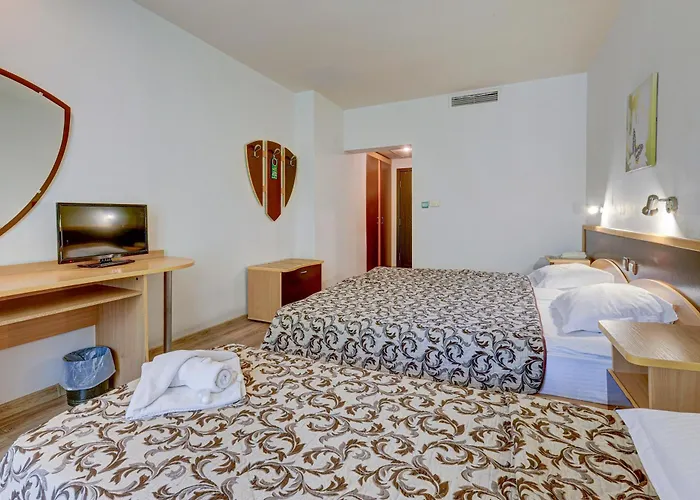 Отель Shipka 4*